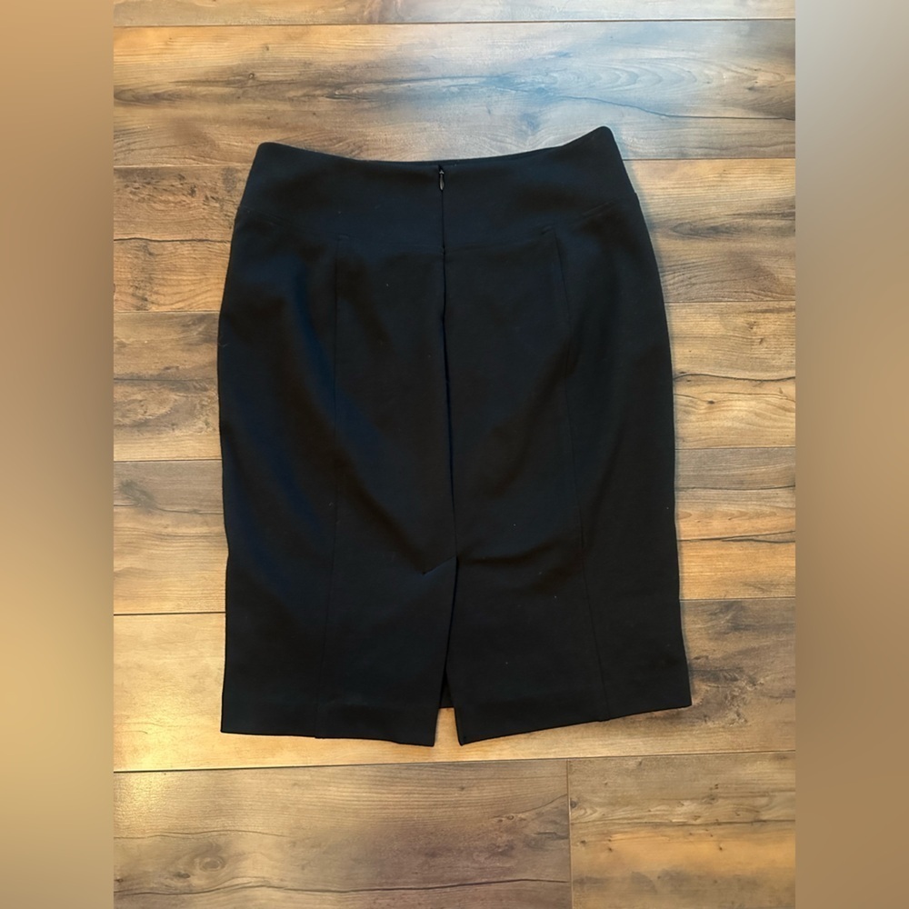 Michael Kors Black Pencil Skirt Size 6 | Classic Workwear Essential - Picture 4 of 7